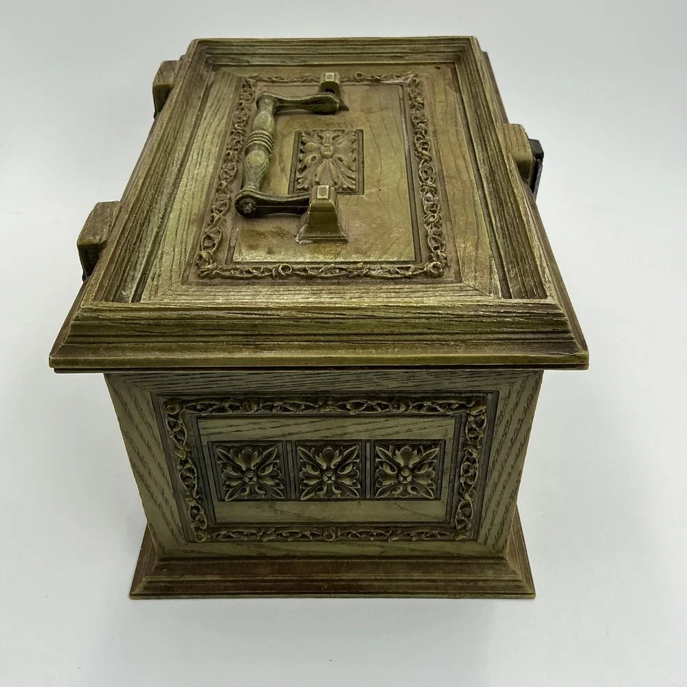 Vintage 60s Max Klein Avocado Green Green Plastic Sewing Box Faux Wood + STUFF!